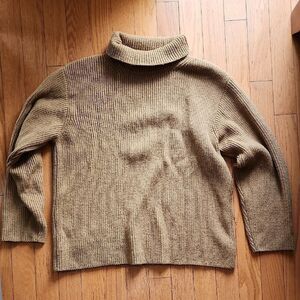 Billie The Label Cozy Knit Sweater- Women's Size Small